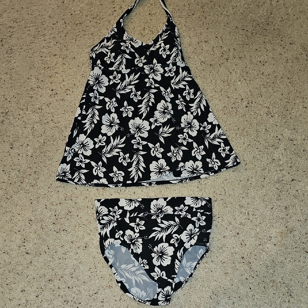 In Due Time Black & White Floral Tankini Swim Set